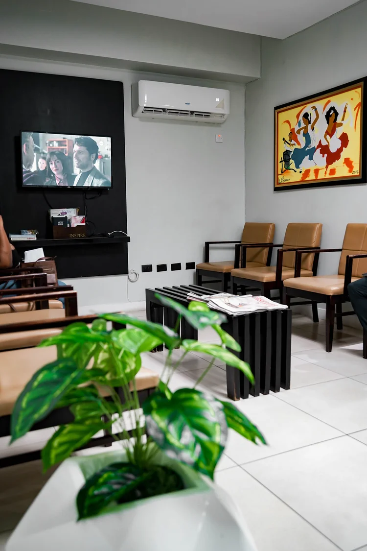 Consultation lounge at Meridian Medical Specialists, Kingston